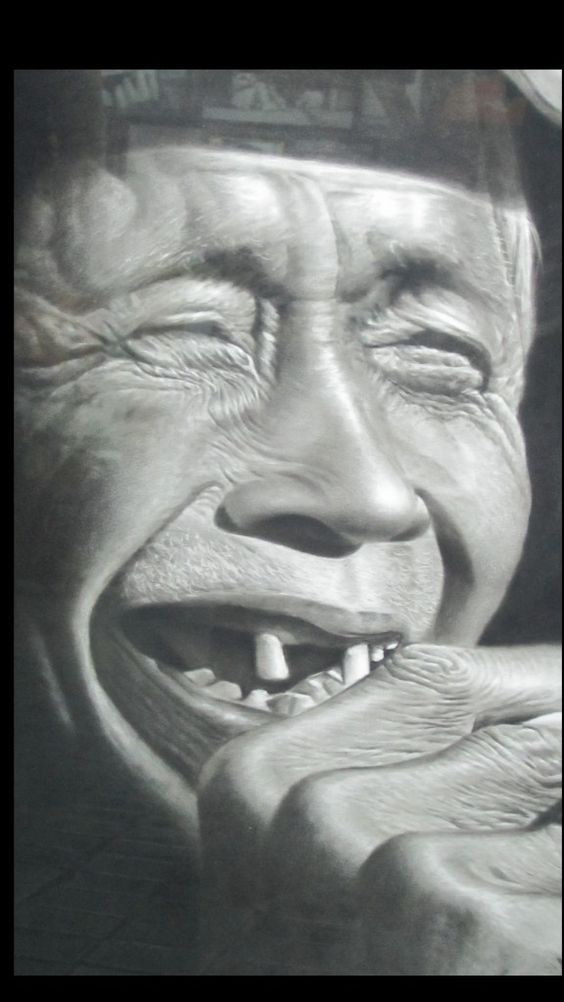 Pencil drawing by Suke in Chiang Mai night bazaar